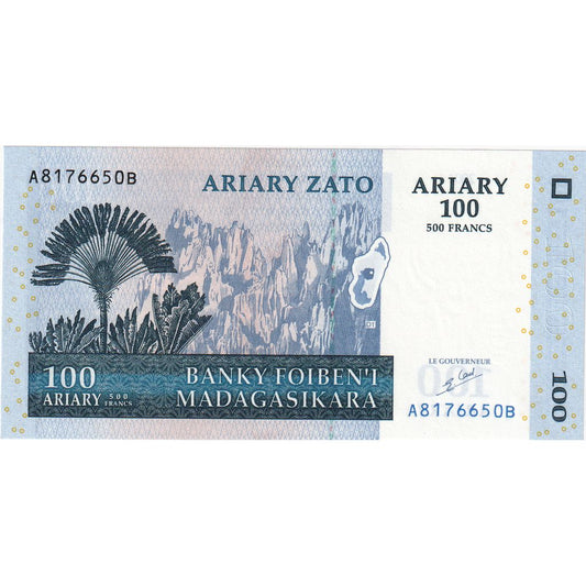 Madagaskar, 
  
  100 ariarów, 
  
  2004