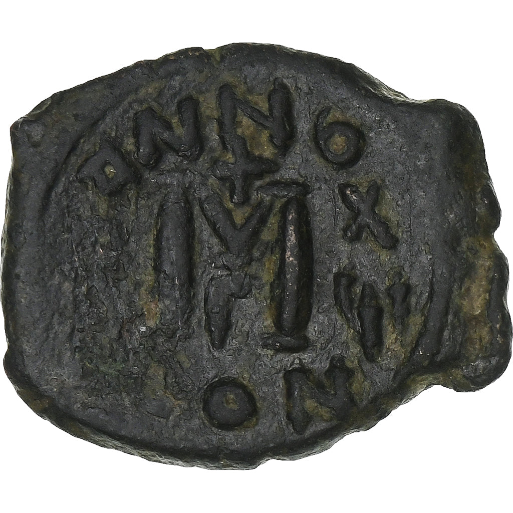 Herakliusz, 
  
  z Martiną i Herakliuszem Konstantynami, 
  
  Follis