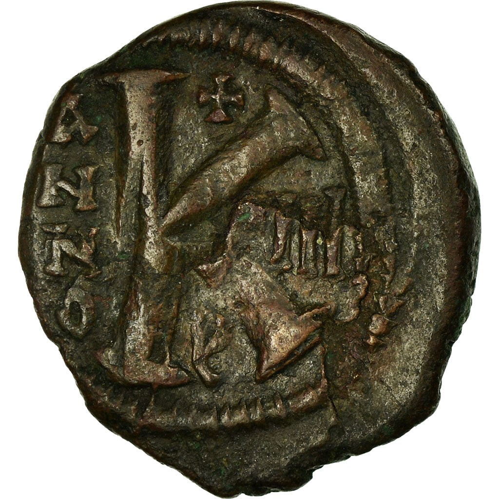 Moneta, 
  
  Tyberiusz II Konstantyn, 
  
  Follis